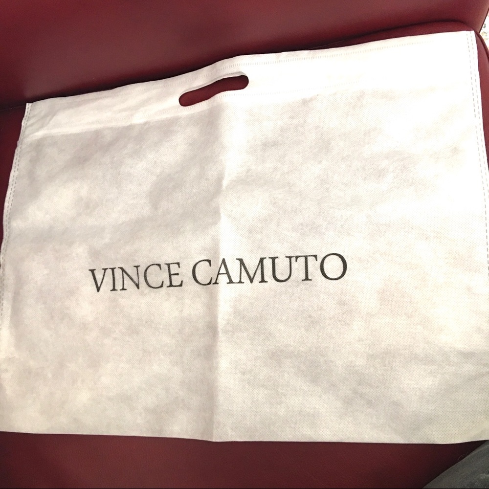 🌿VINCE CAMUTO Vegan Leather NWOT Tote - Picture 2 of 7